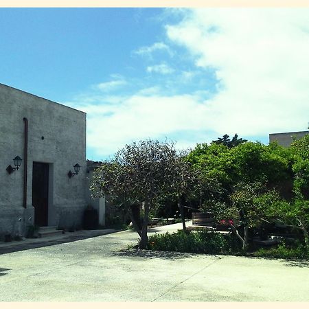 Baglio Bellavista Bed & Breakfast Torre Nubia Екстериор снимка