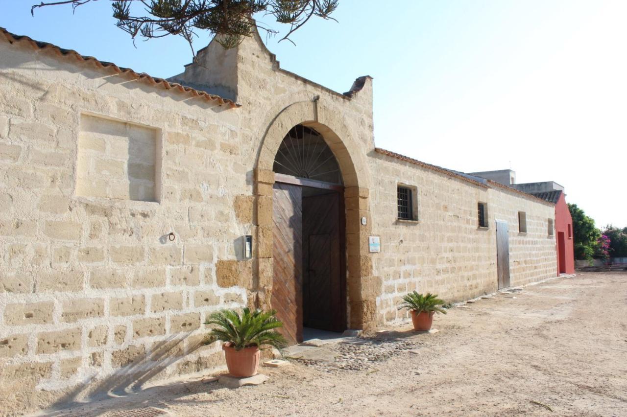 Baglio Bellavista Bed & Breakfast Torre Nubia Екстериор снимка