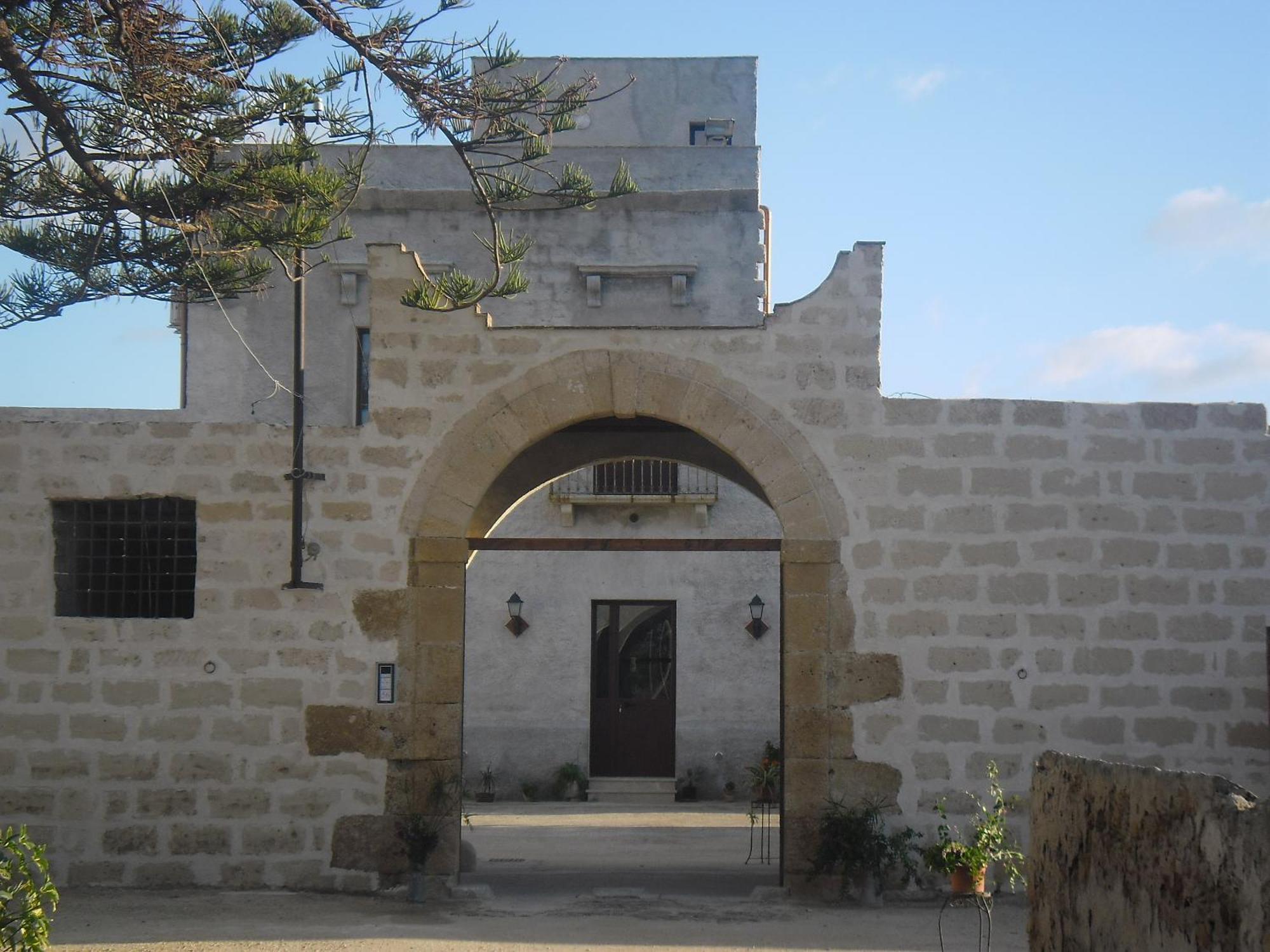 Baglio Bellavista Bed & Breakfast Torre Nubia Екстериор снимка
