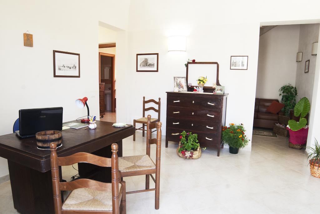 Baglio Bellavista Bed & Breakfast Torre Nubia Екстериор снимка